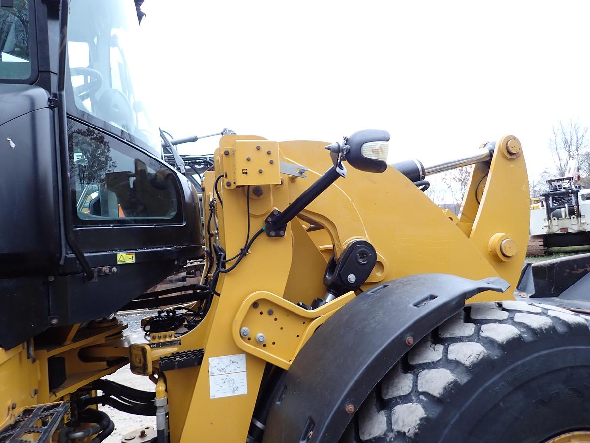 Used 2019 CAT 938M Wheel Loader