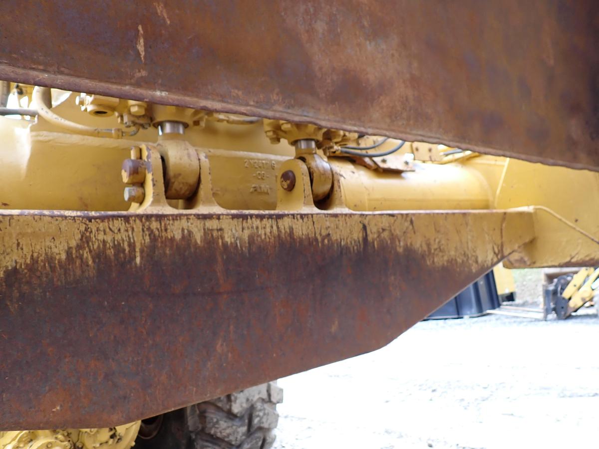 Used 2007 CAT 621G Motor Scraper