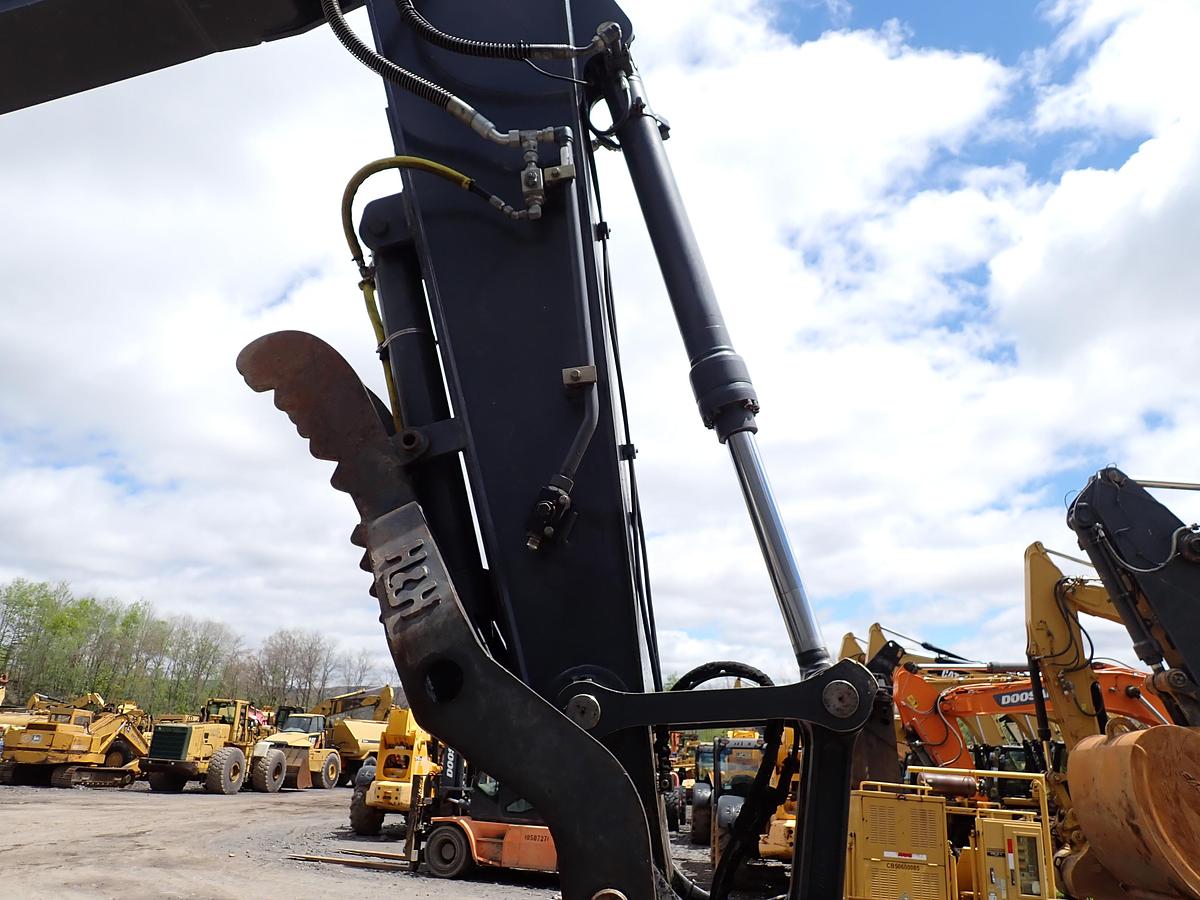 Used 2015 John Deere 160G LC Excavator HYDRAULIC THUMB & QC