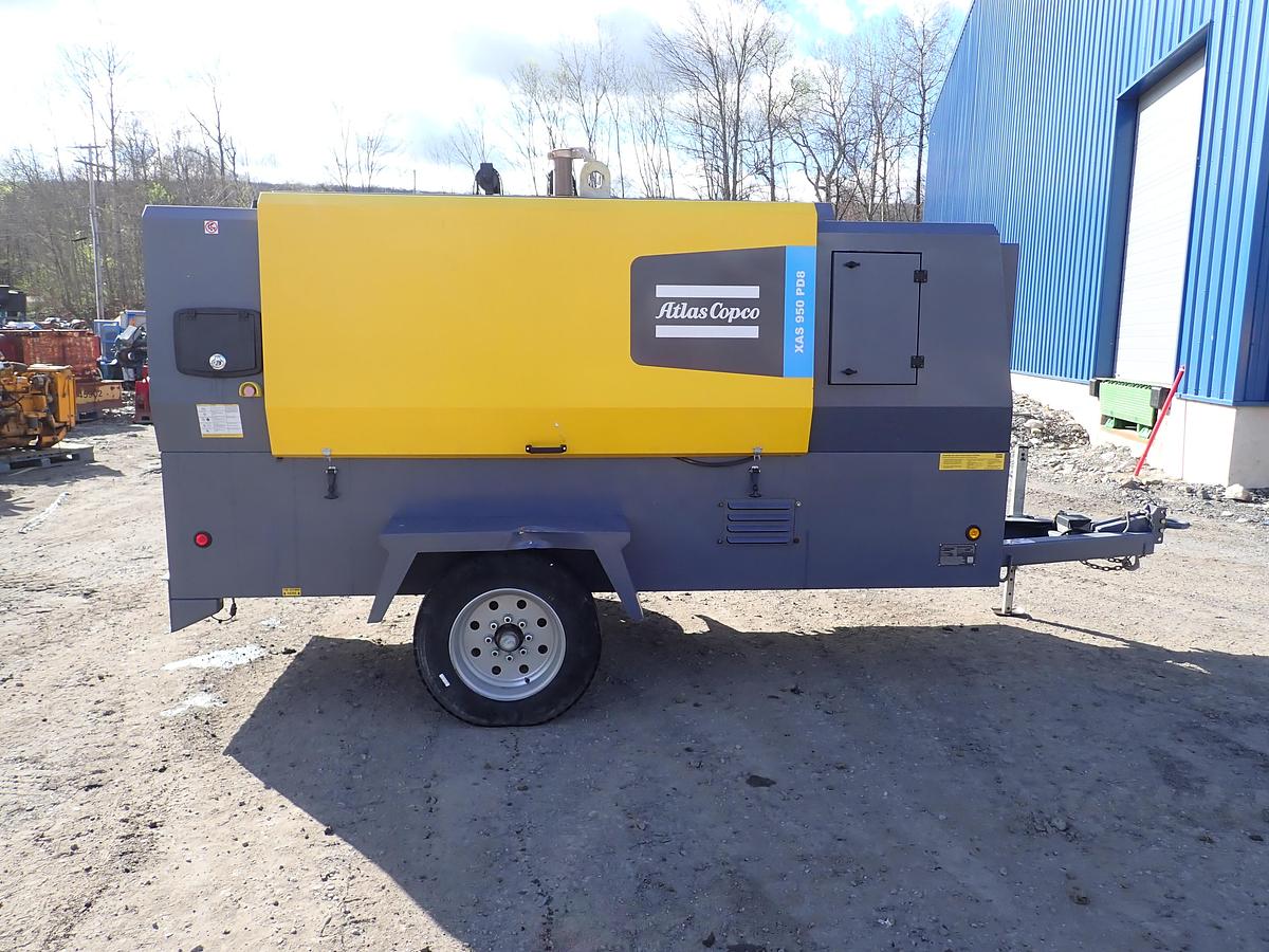Used 2020 Atlas Copco XAS950 PD8 950 CFM Air Compressor 598 HOURS!!