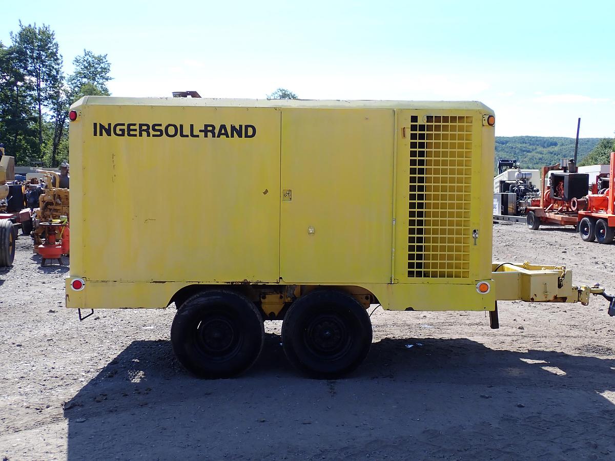 Used Ingersoll Rand XP600WCU 600 CFM Air Compressor