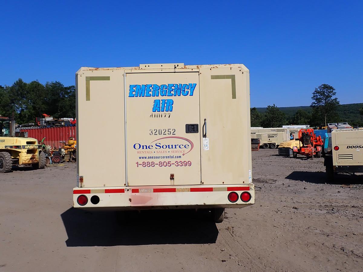 Used 2010 Doosan HP1600 1600 CFM Air Compressor