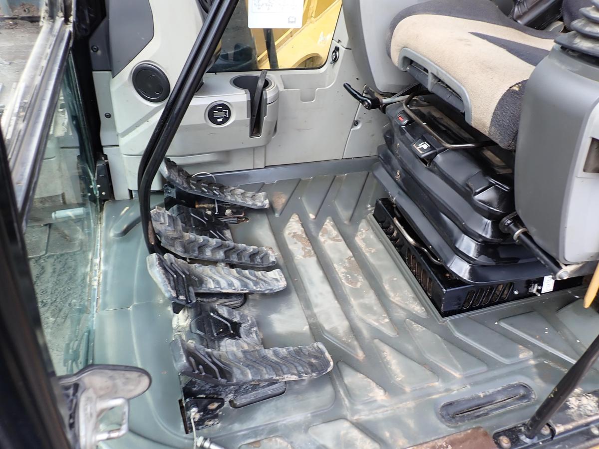 Used 2015 CAT 329FL Hydraulic Excavator 