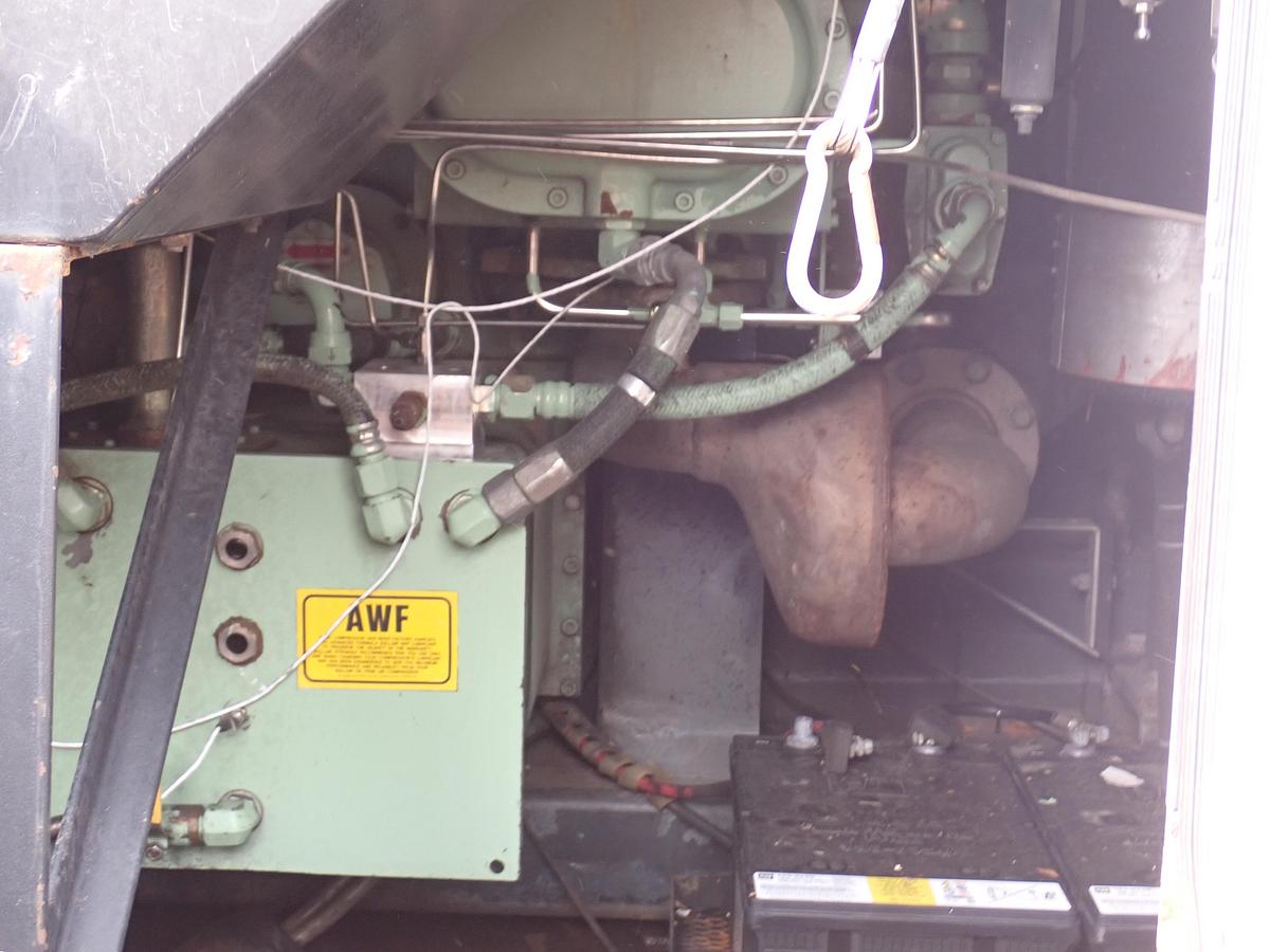 Used 2003 Sullair DE18 1550 CFM Oil Free Air Compressor CAT C16 8716 HRS