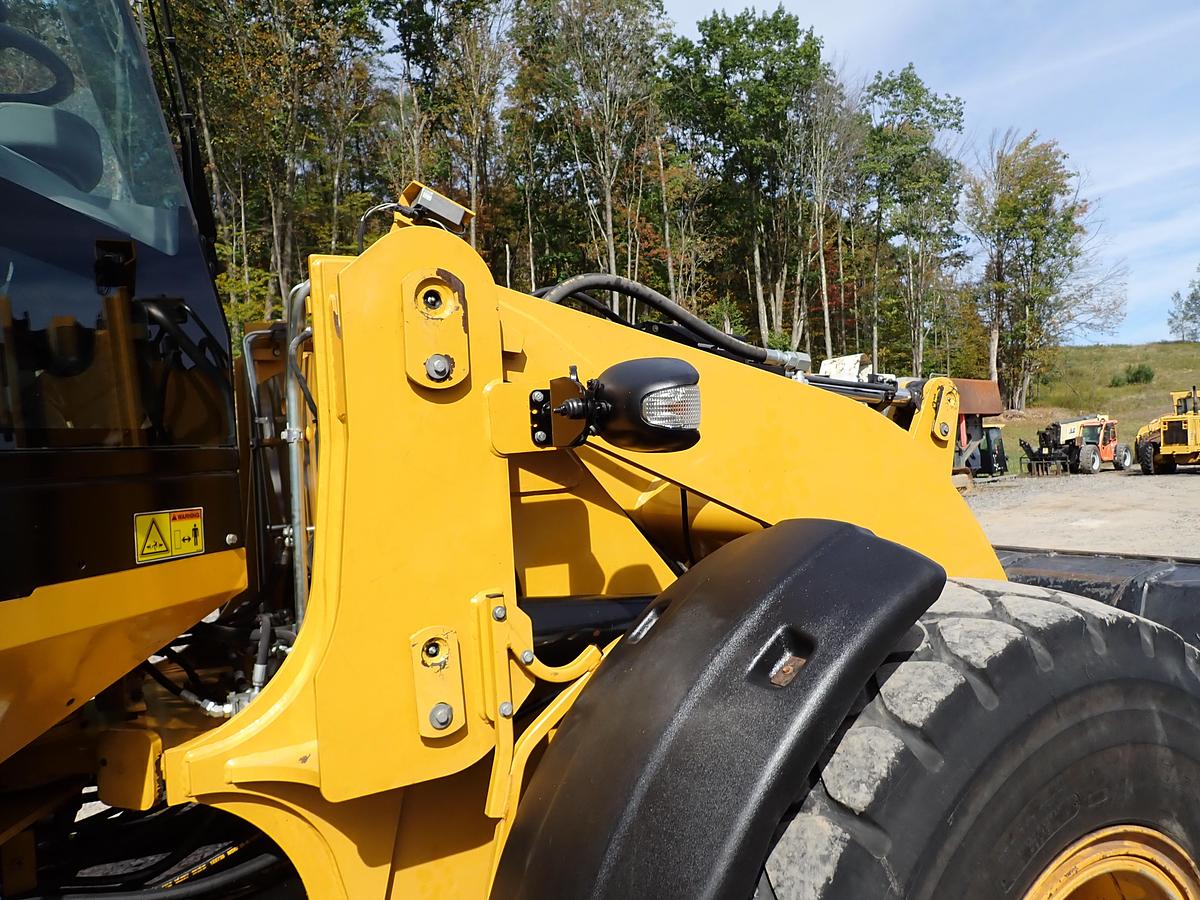 Used 2011 CAT 928HZ Wheel Loader 6000 HOURS! QUICK COUPLER