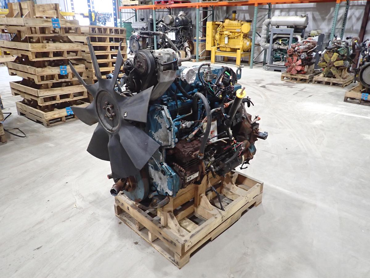 Used 2003 International DT530E Diesel Engine 300 HP