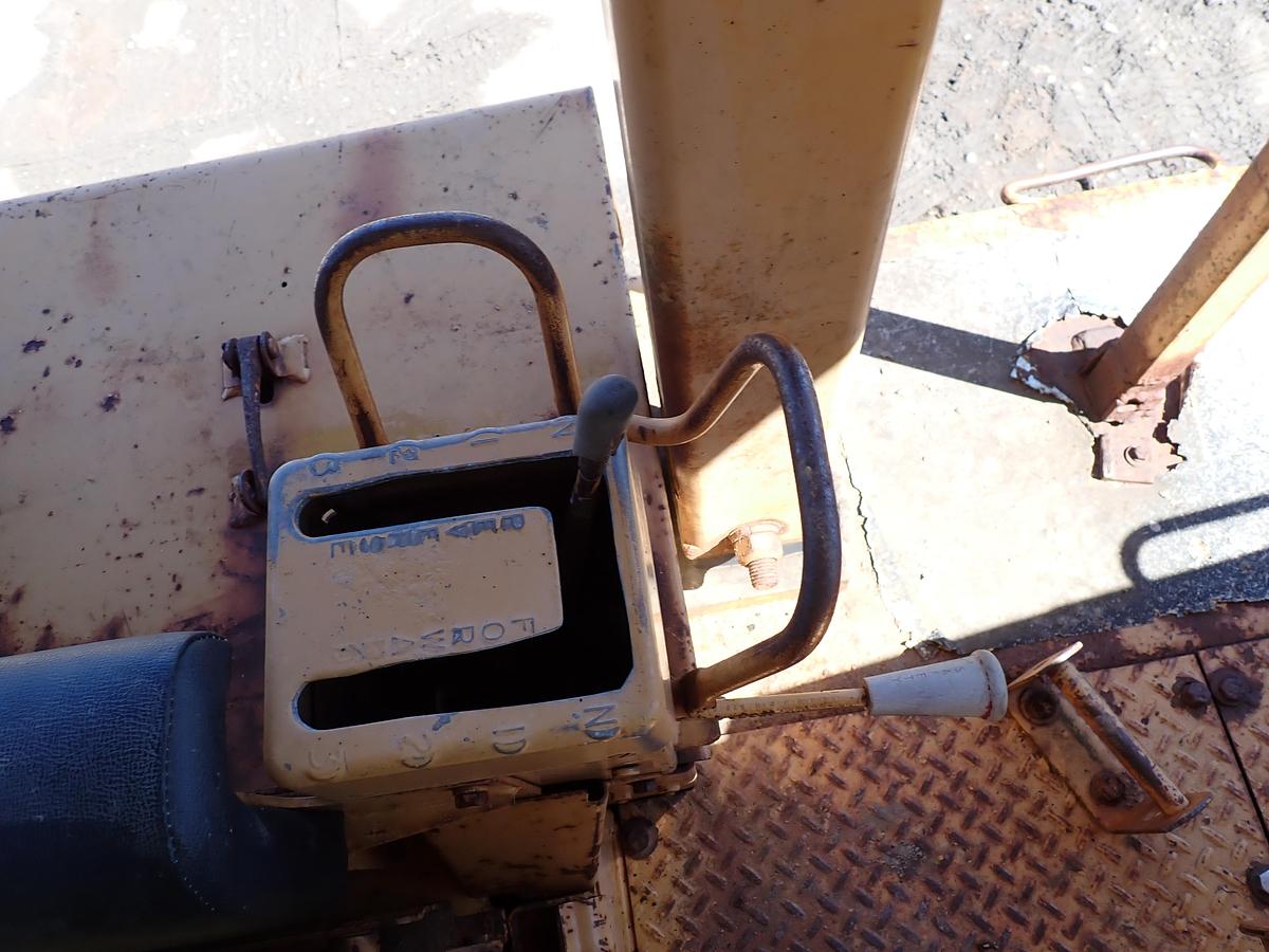 Used 1973 CAT D8H Crawler Dozer RIPPER!
