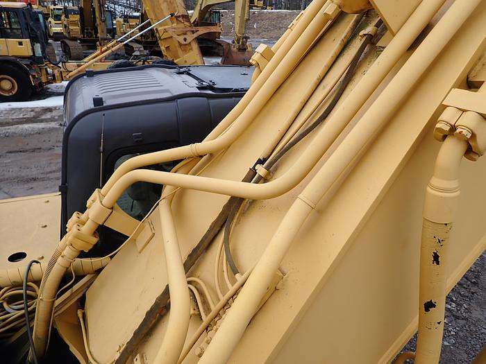 Used 2004 John Deere 600C LC Excavator