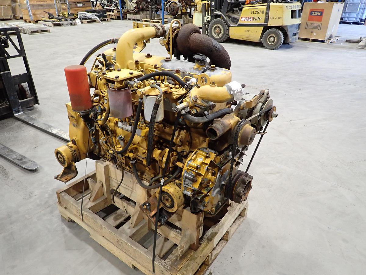 Used Komatsu S6D105-1 Diesel Engine SUPER CLEAN!