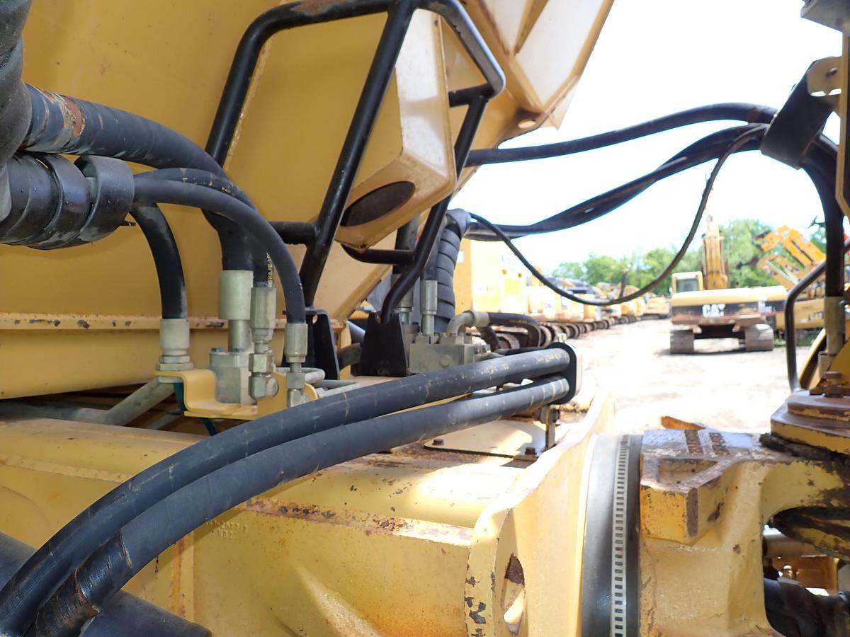 Used 2015 CAT 740B Articulated Haul Truck