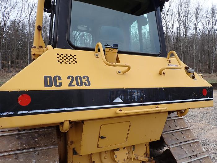 Used 2002 CAT D6M XL