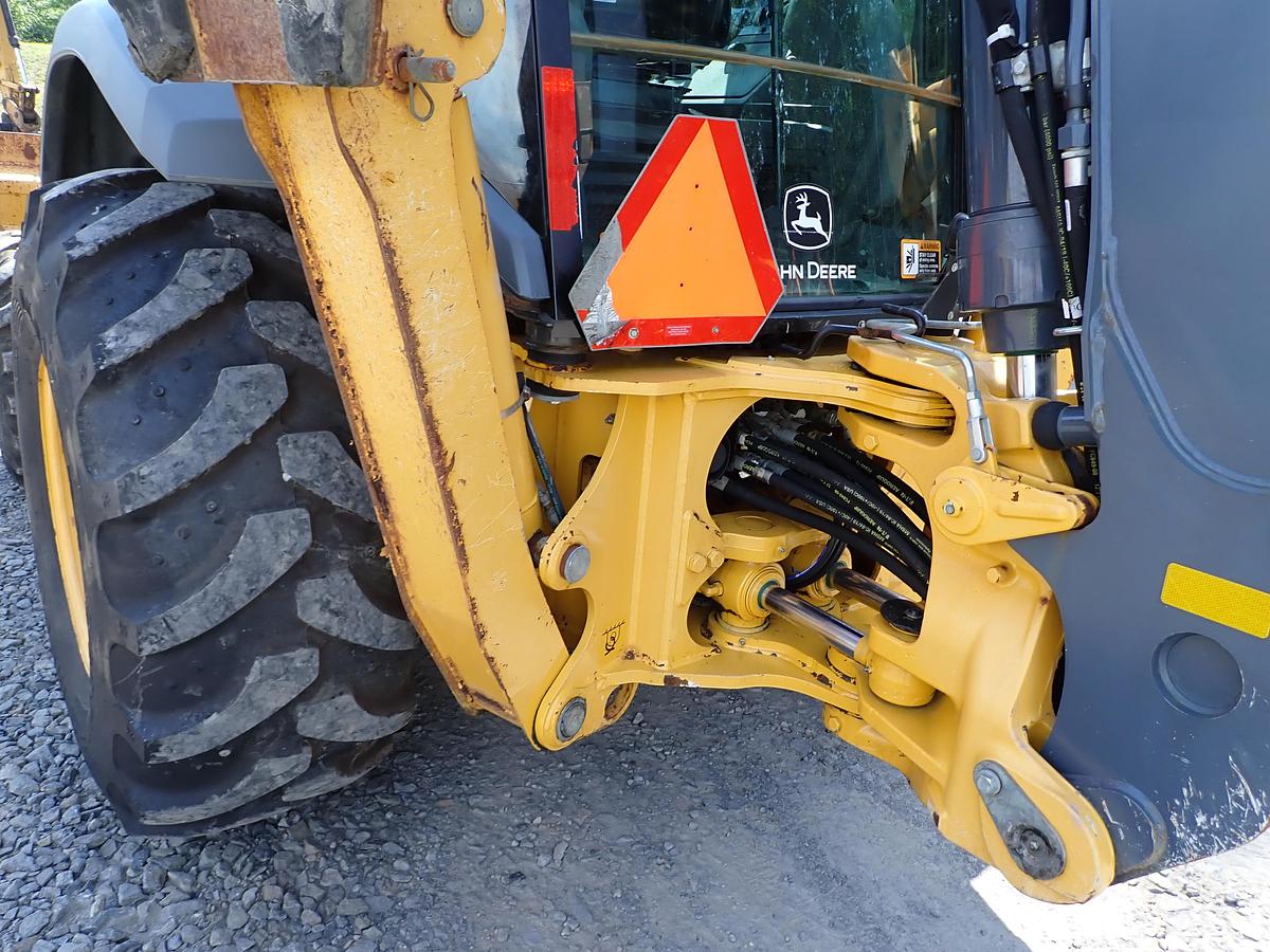 Used 2018 John Deere 410L Loader Backhoe LOADED! Q/C FORKS EXTENDAHOE