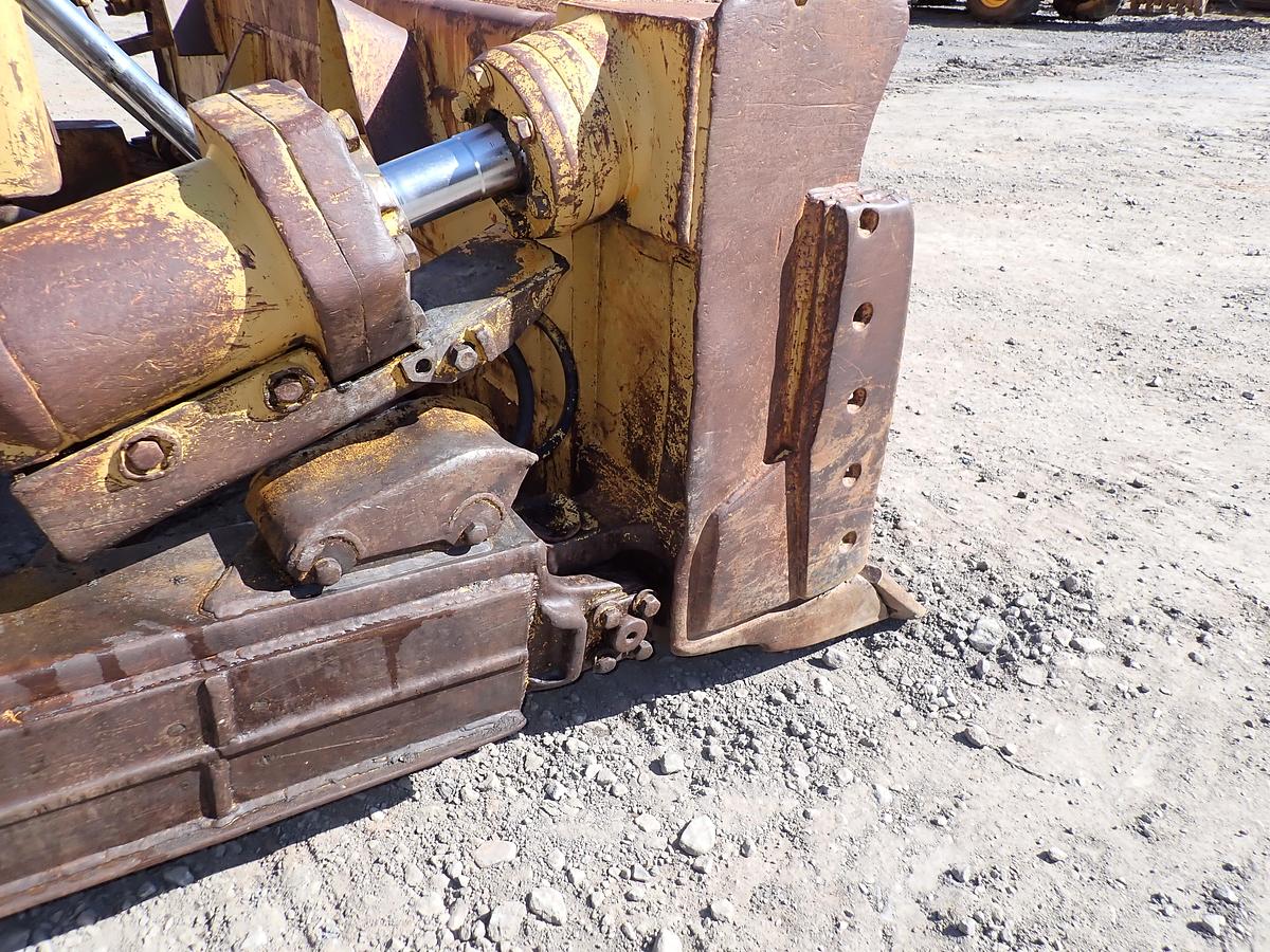 Used 1971 CAT D8H Crawler Dozer