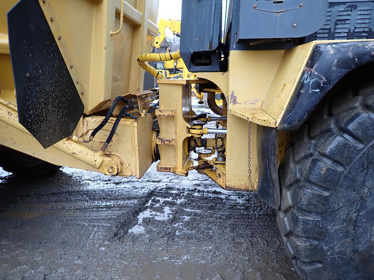 Used 2000 John Deere 300C Articulated Haul Truck