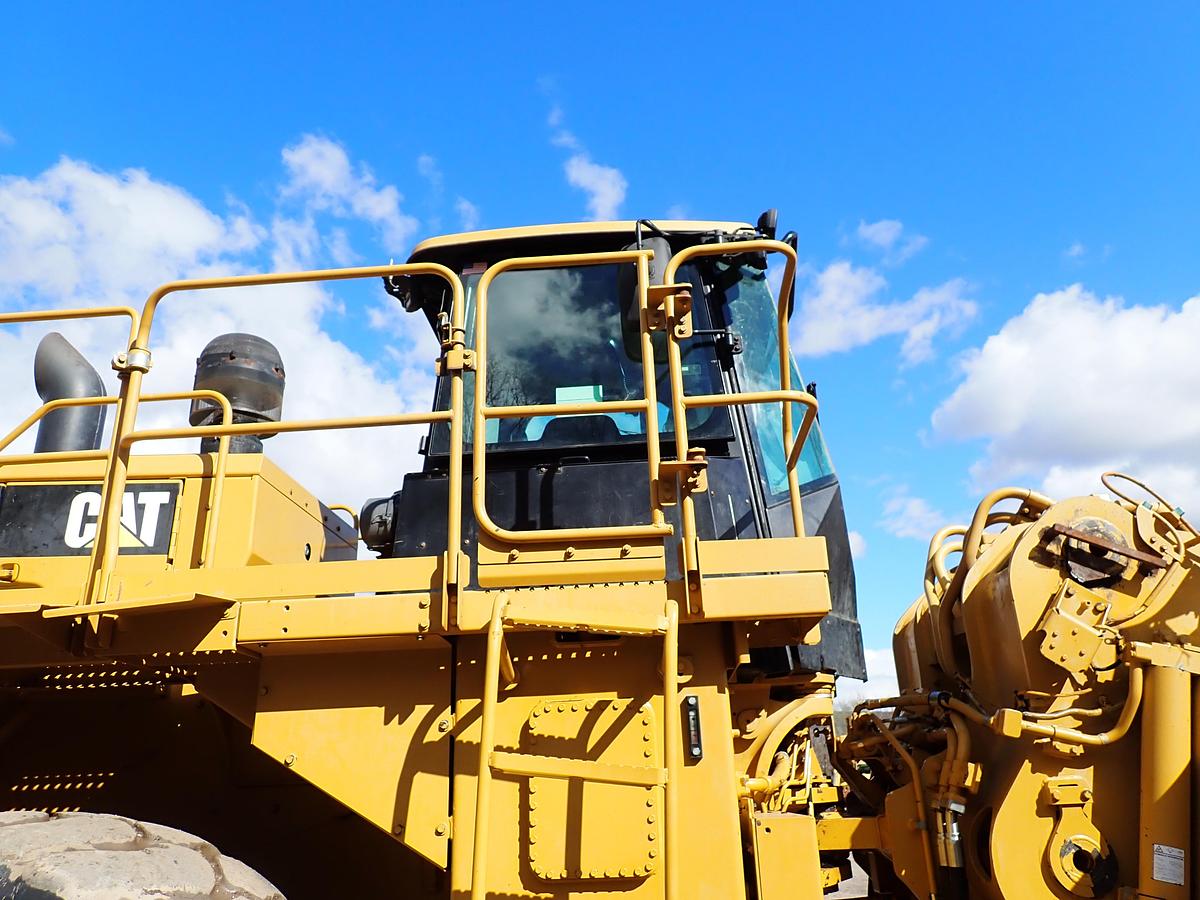 Used 2015 CAT 988K Wheel Loader w/ LOG GRAPPLE