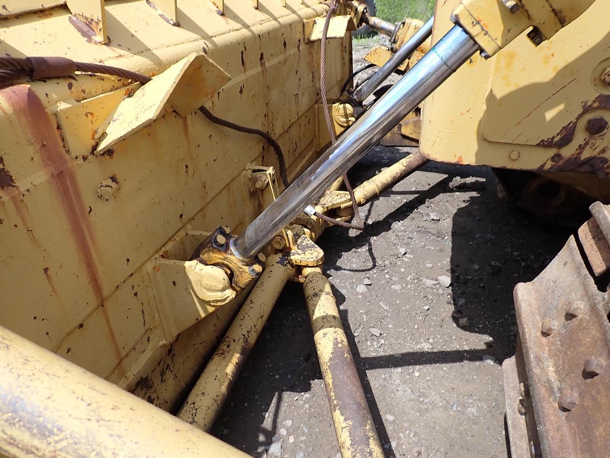 Used 1972 CAT D7F Crawler Dozer