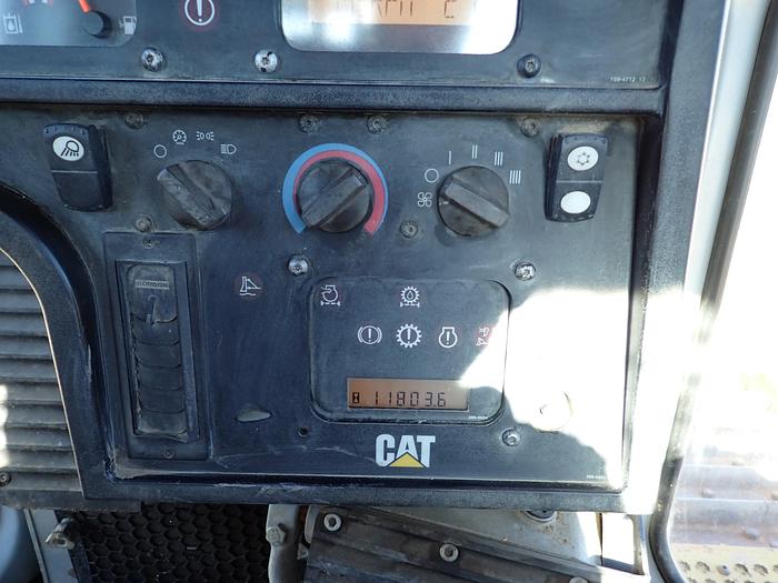 Used 2006 CAT D7R LGP II Crawler Dozer NEW UNDERCARRIAGE!