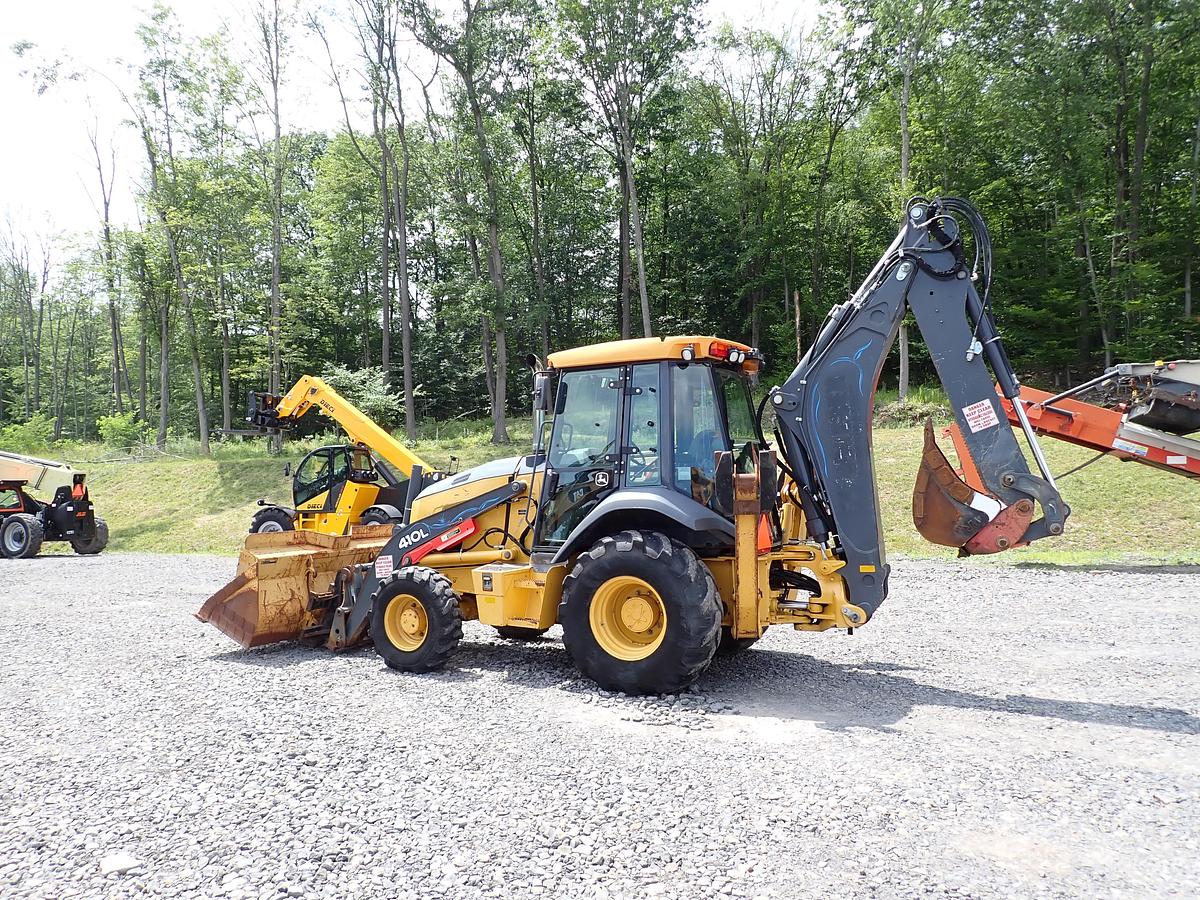 Used 2018 John Deere 410L Loader Backhoe LOADED! Q/C FORKS EXTENDAHOE