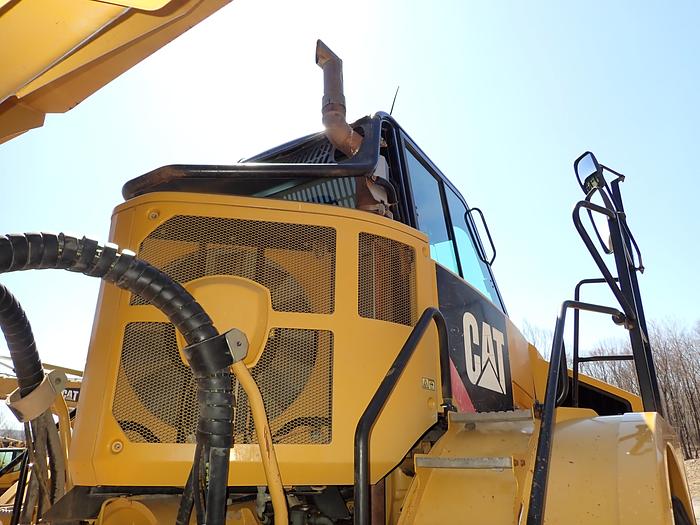 Used 2014 CAT 740B