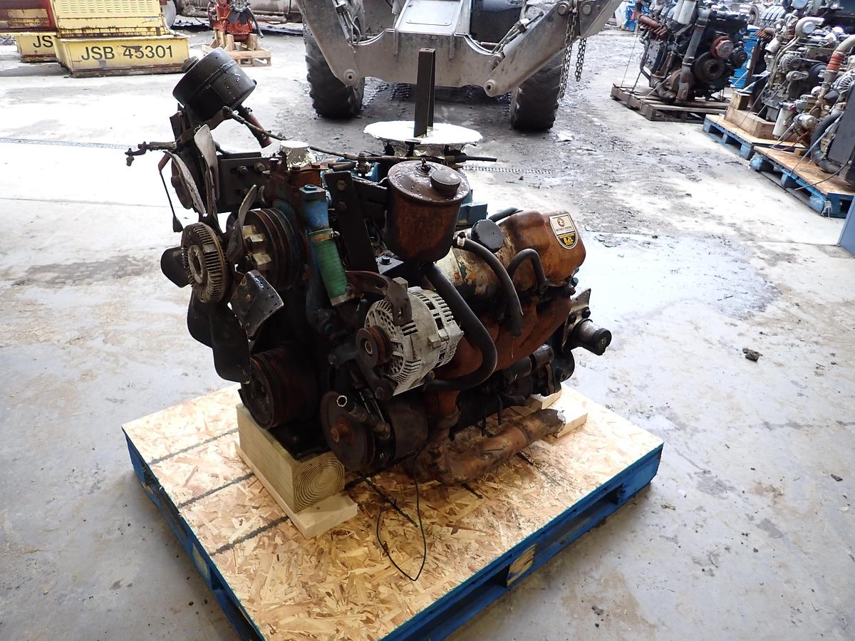 Used 2001 Detroit Diesel 8.2 Truck Engine
