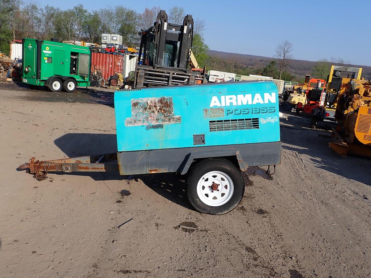 Used 2002 Airman PDS185S 185 CFM Air Compressor