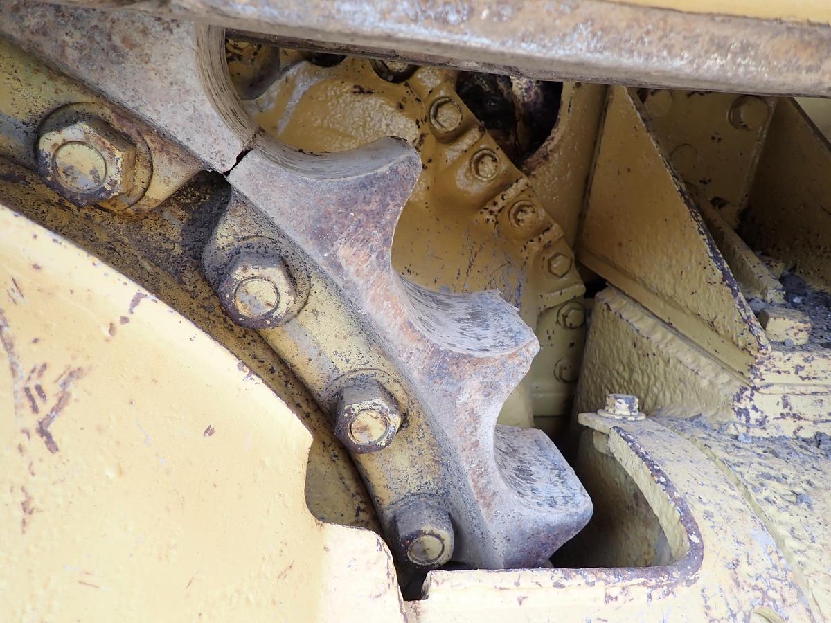 Used 1971 CAT 583H Crawler Pipelayer REAR WINCH
