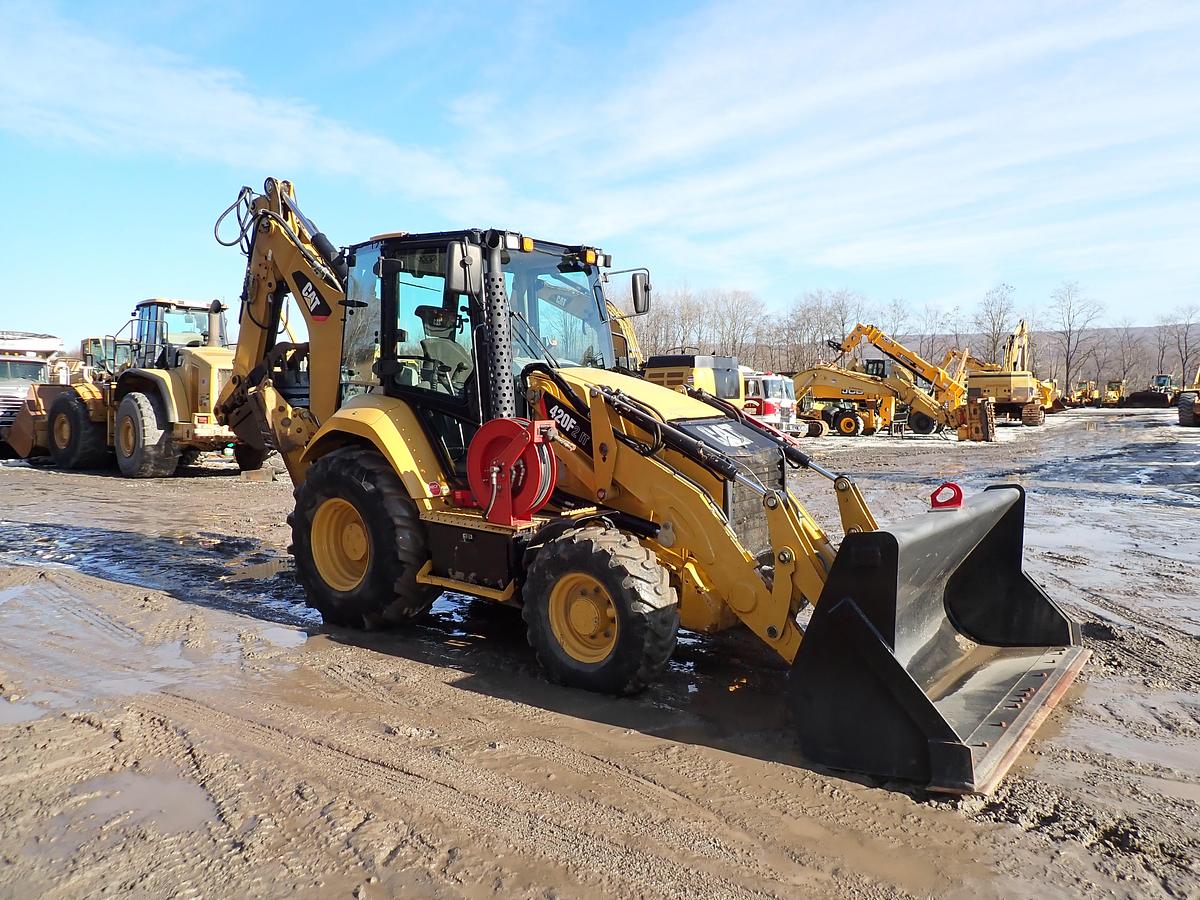 Used 2018 CAT 420F2 IT Loader Backhoe HYDRAULIC THUMB!