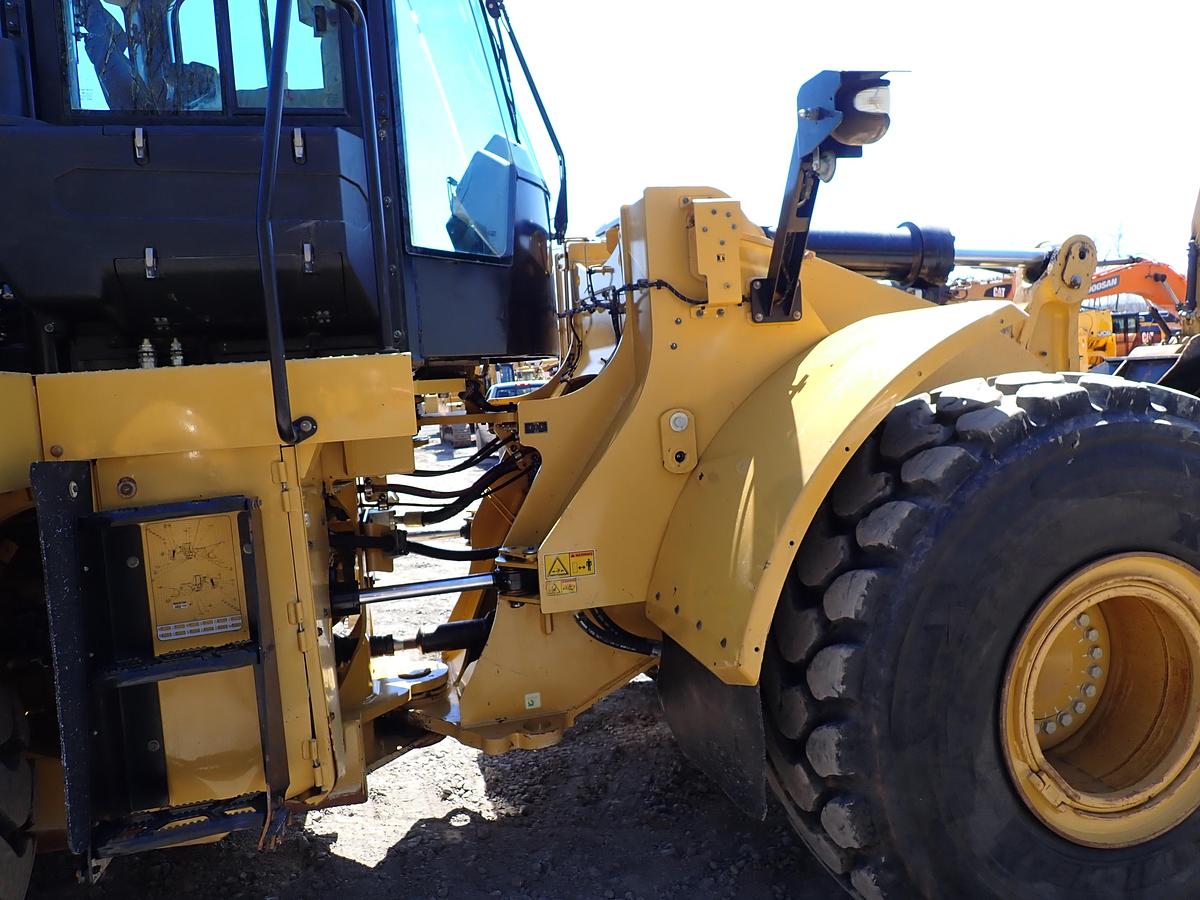 Used 2019 CAT 966M Wheel Loader Q/C & FORKS