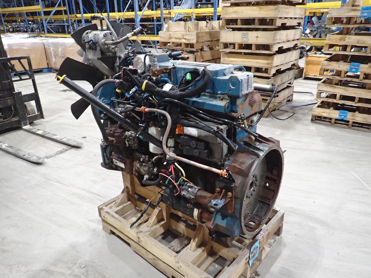 Used 2003 International DT530E Diesel Engine 300 HP