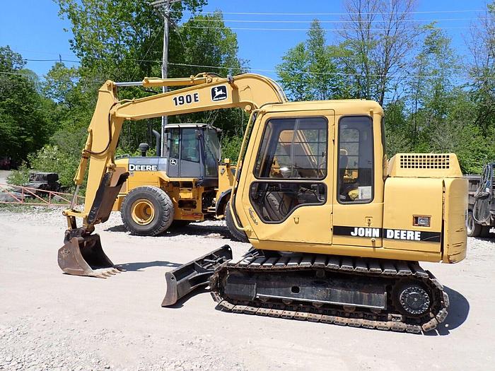 Used John Deere 190E Hydraulic Excavator SUPER CLEAN! Hydraulic Thumb STREET PADS!