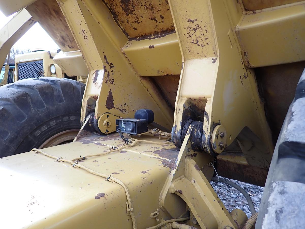 Used 1995 CAT D25D 25 Ton Articulated Haul Truck