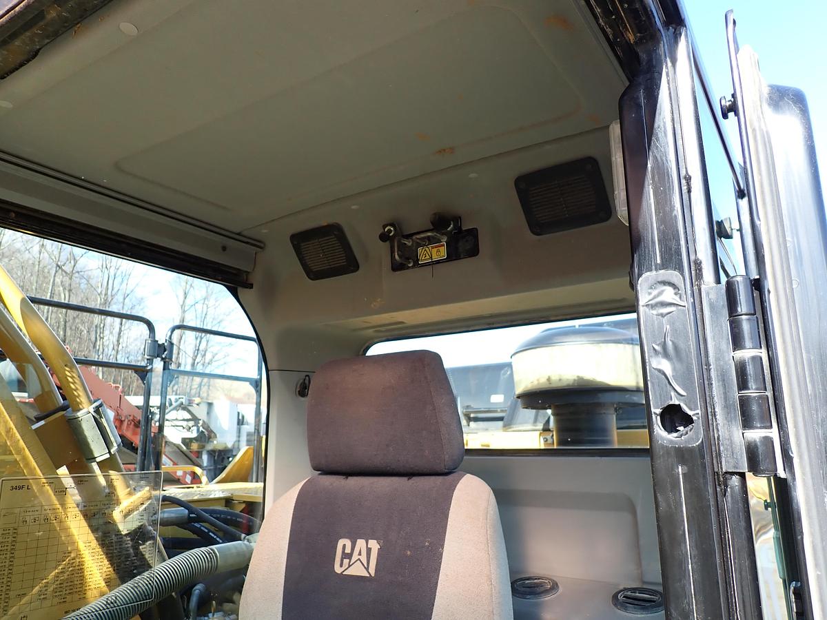 Used 2019 CAT 349FL Excavator Q/C Aux. Hydraulics