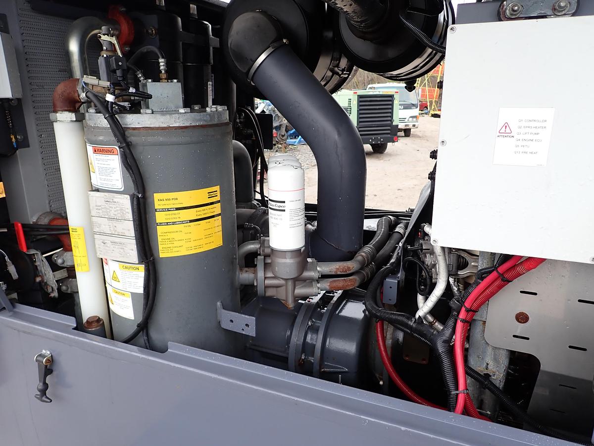 Used 2020 Atlas Copco XAS950 PD8 950 CFM Air Compressor
