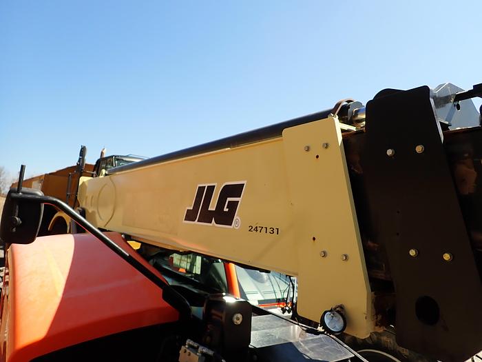 Used 2021 JLG 1255