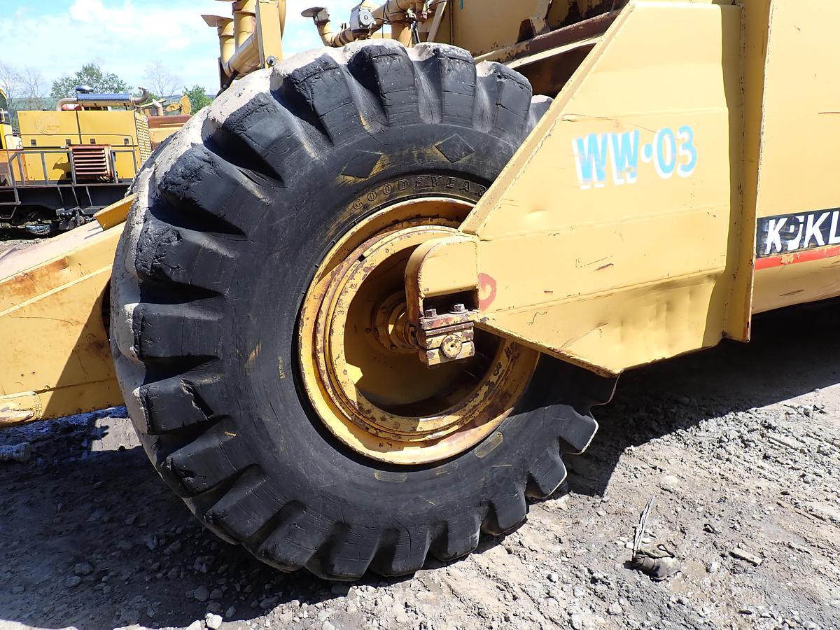 Used CAT 623B 8000 Gallon Water Wagon