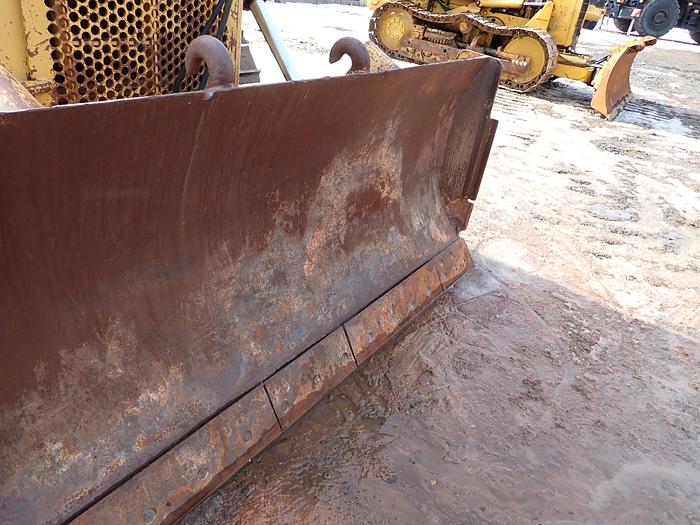 Used 1982 CAT D5B Crawler Dozer w/ CAB & WINCH 