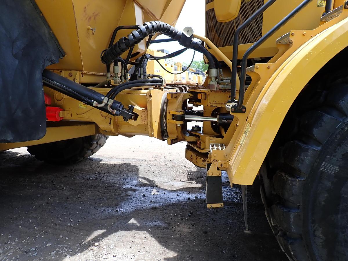 Used 2015 CAT 740B Articulated Haul Truck
