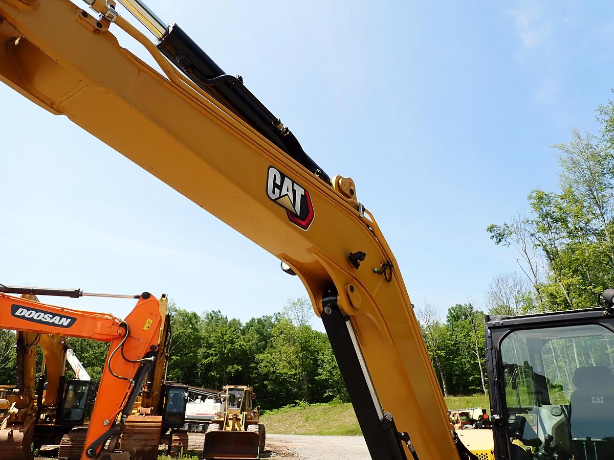 Used 2020 CAT 306 CR Hydraulic Excavator THUMB 1500 HOURS