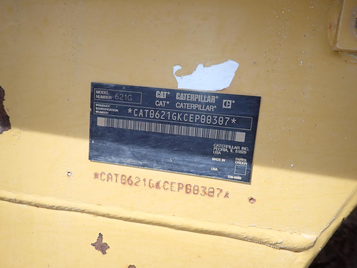 Used 2004 CAT 621G Motor Scraper