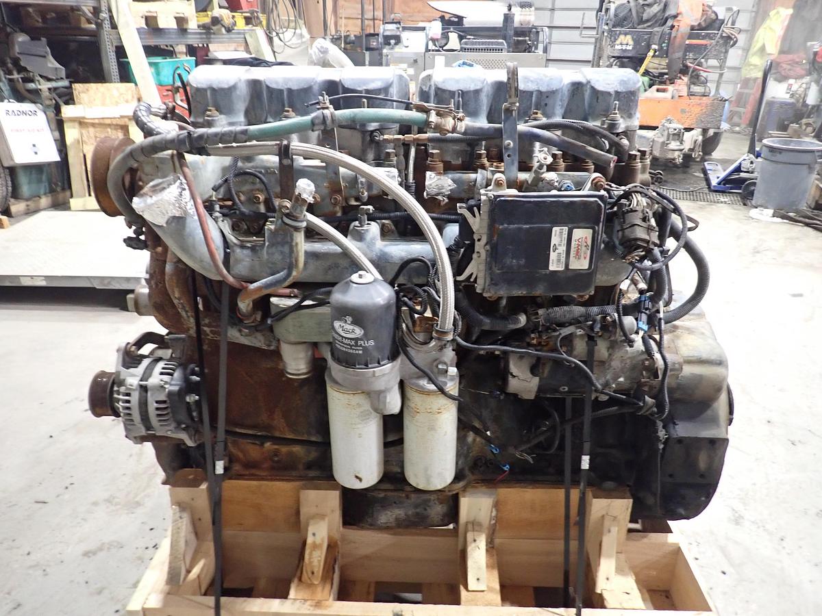 Used 2000 Mack E7-460XT Turbo Diesel Engine 