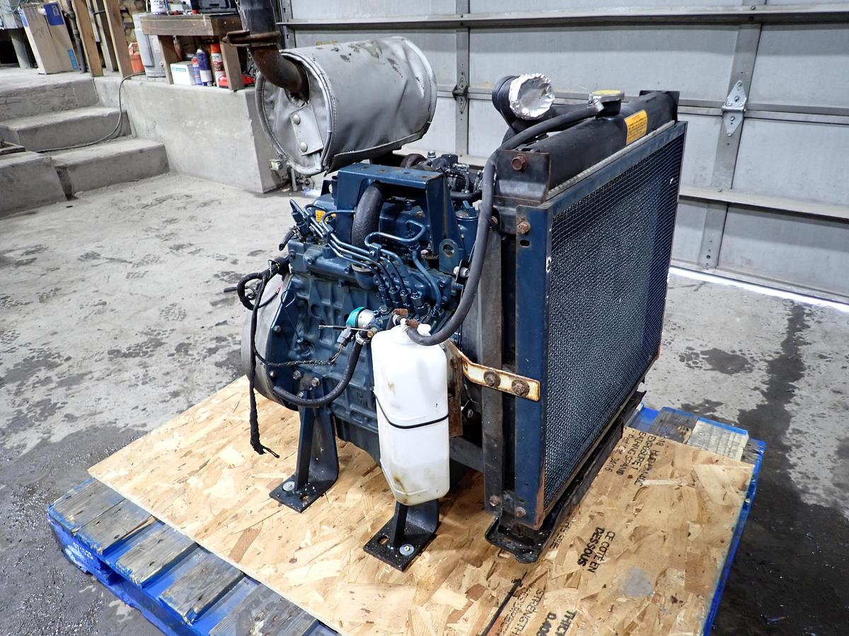 Used Kubota V1505-T Turbo Diesel Engine Power Unit 151 HOURS!