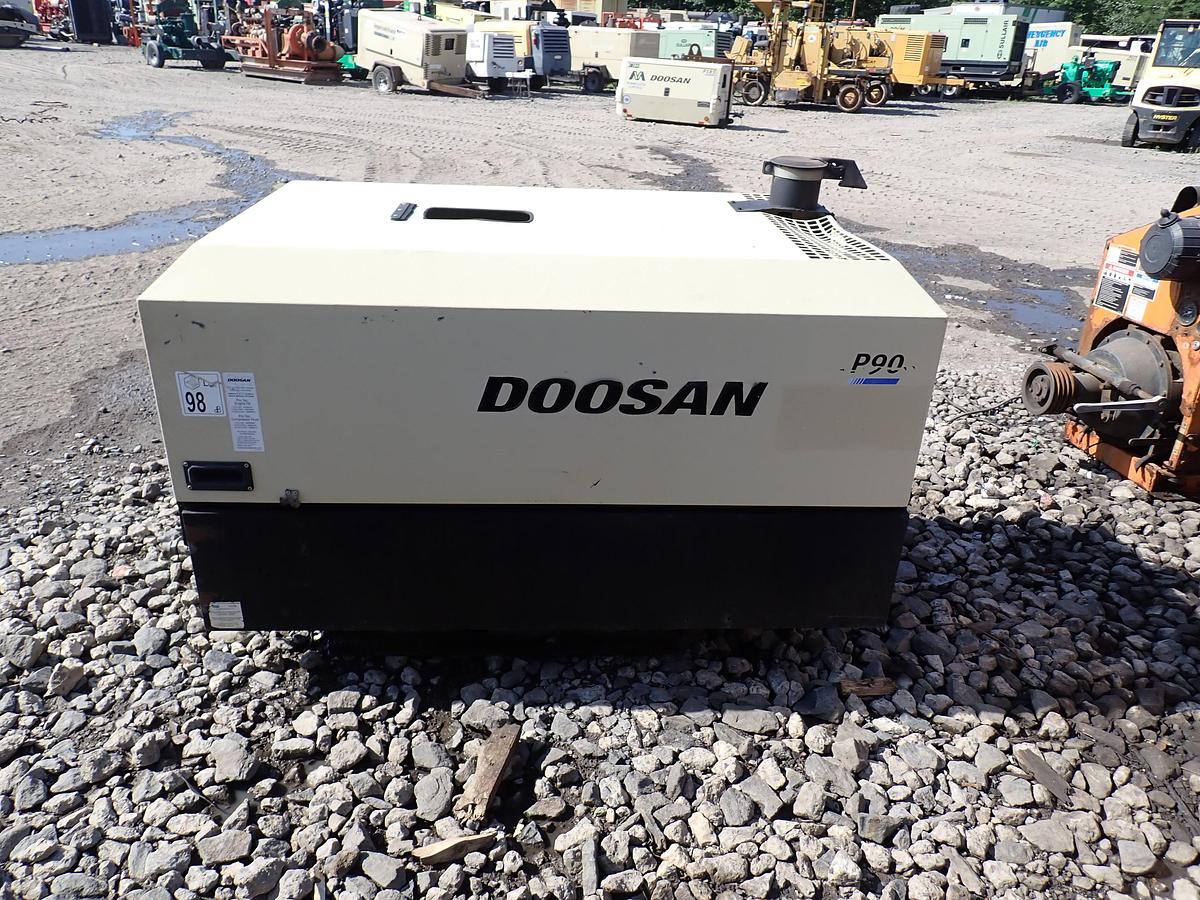 Used 2013 Doosan P90WIRU 90 CFM Air Compressor