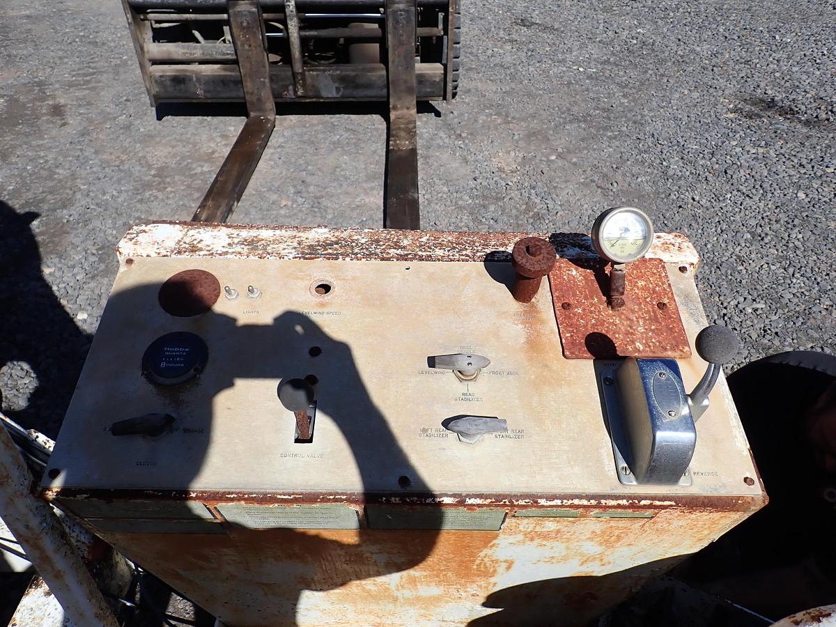 Used 1989 Pengo REEL TRAILER