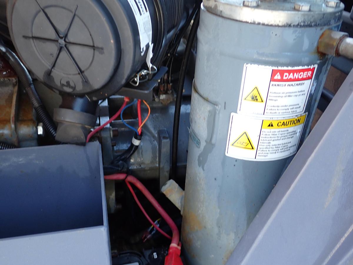 Used 2016 Atlas Copco XAS185CD7 185 CFM Air Compressor 187 HOURS!