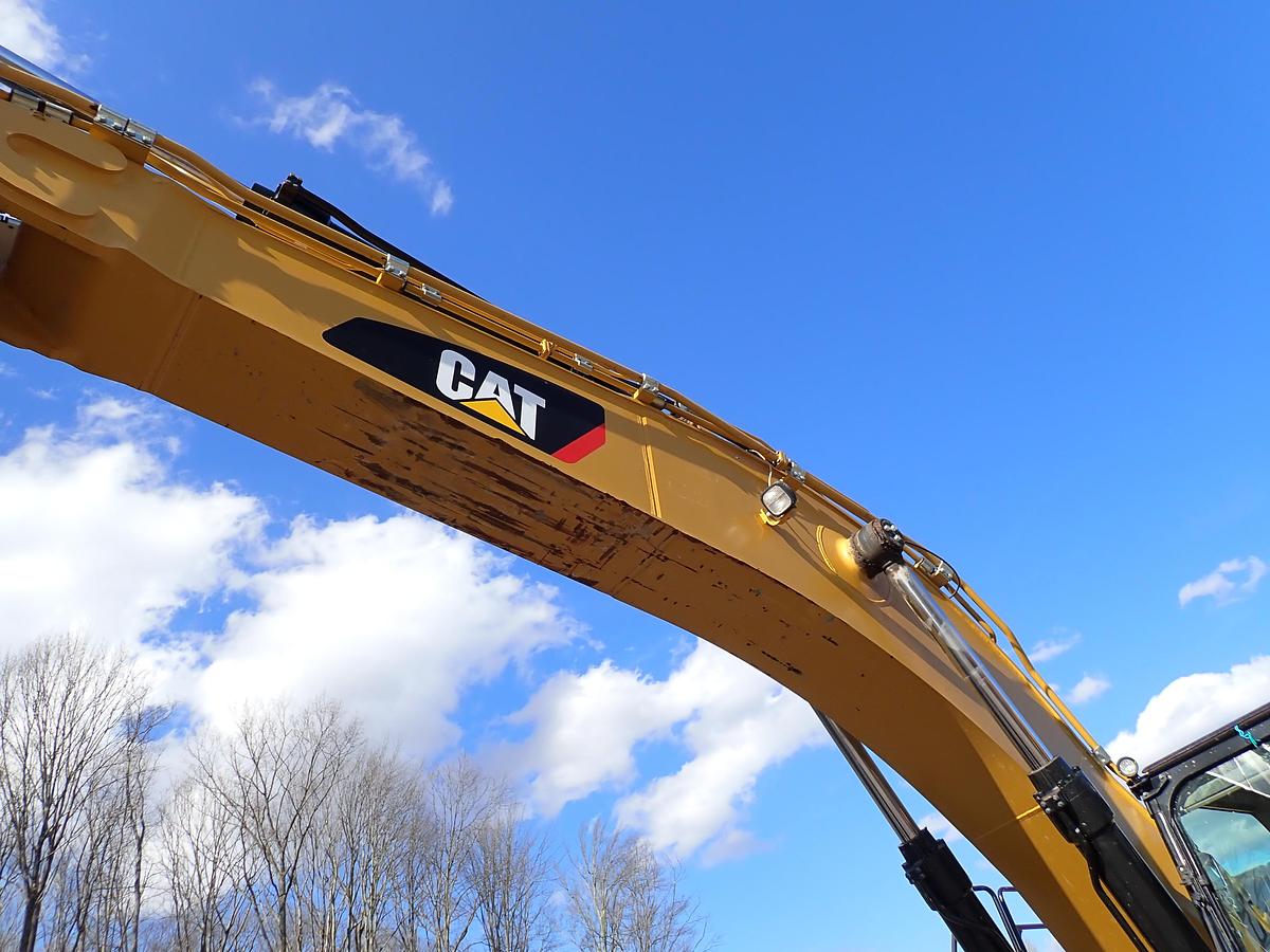 Used 2019 CAT 349FL Excavator Q/C Aux. Hydraulics