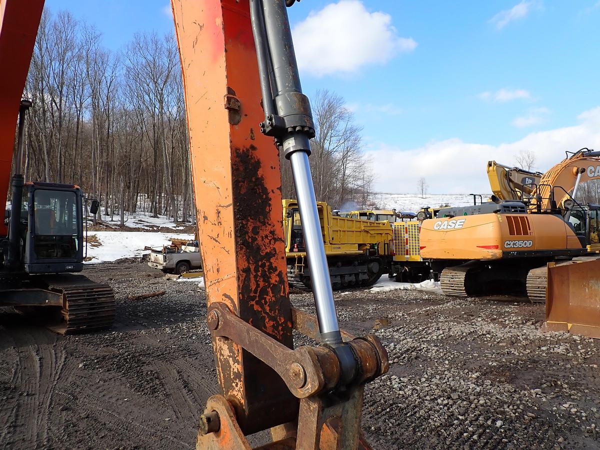 Used 2015 Doosan DX300 LC-5 Long Reach Excavator