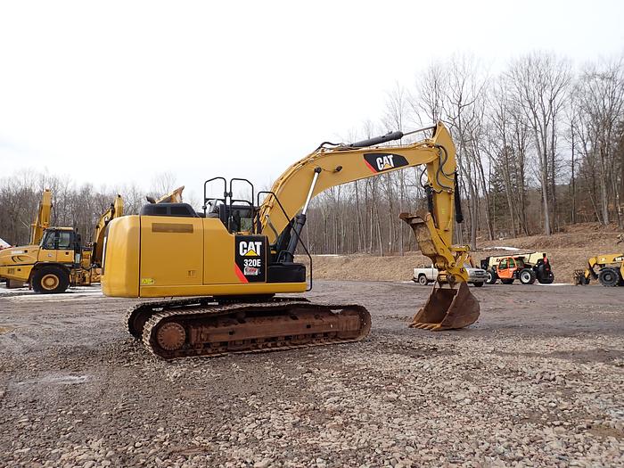Used 2012 CAT 320EL