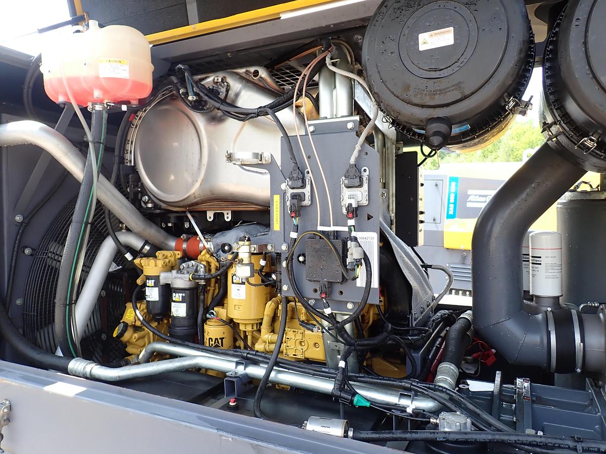 Used 2020 Atlas Copco XAS950CD8 950 CFM Air Compressor 842 HOURS