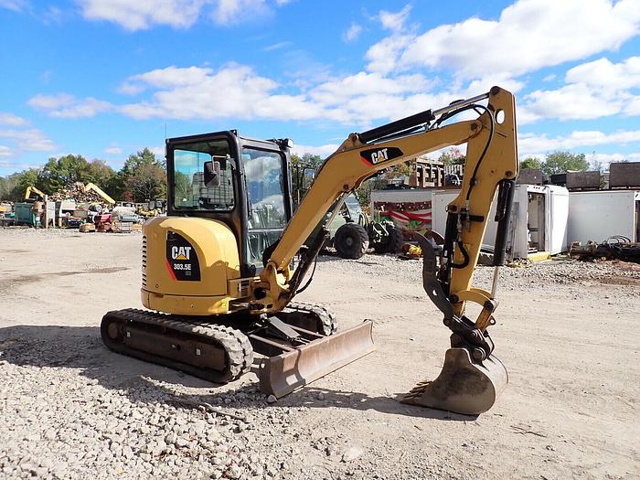 Used 2014 Caterpillar 303.5E Mini Excavator FULL CAB! A/C Hydraulic Thumb CAT Q/C
