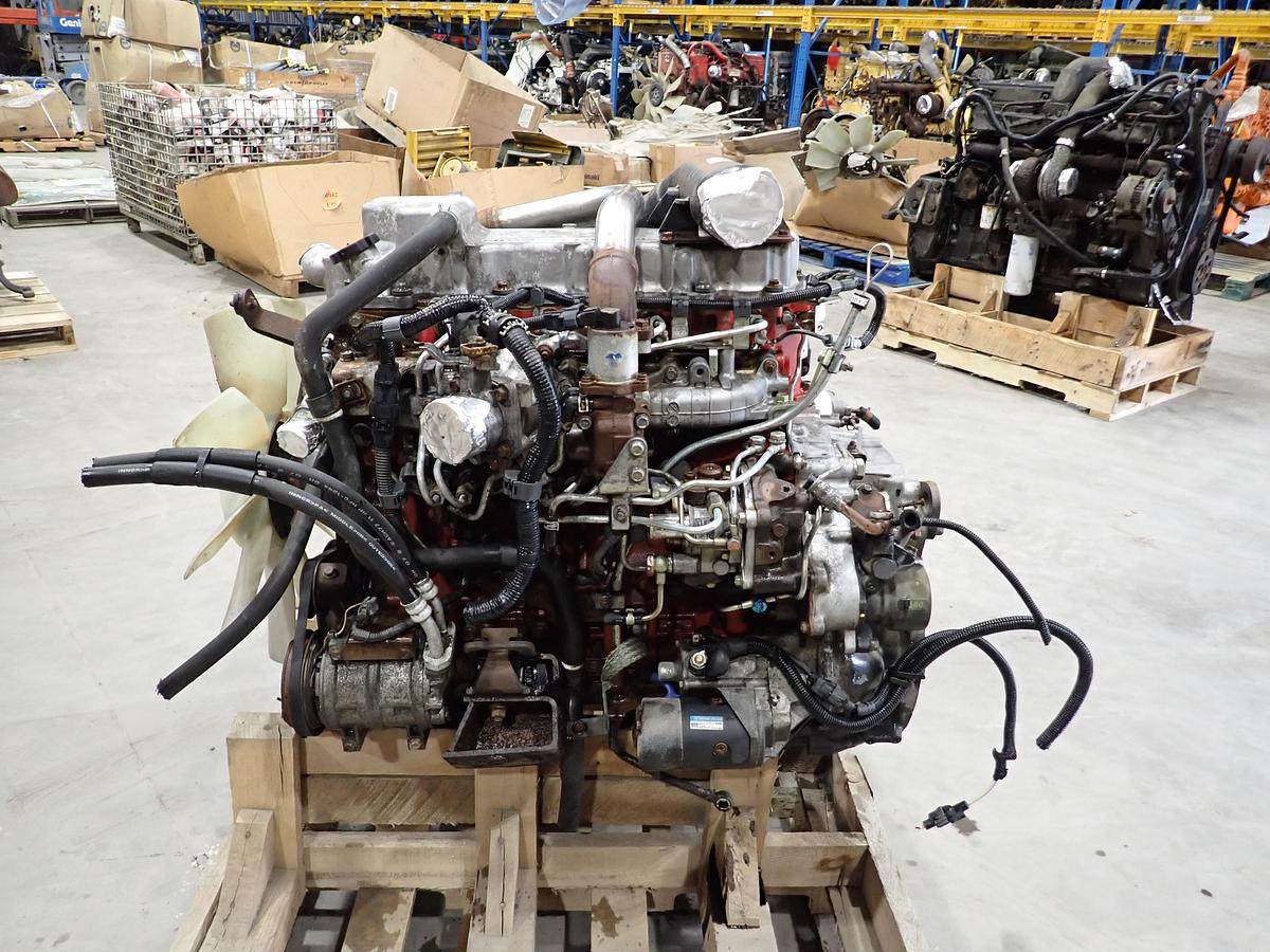 Used 2004 Hino Nissan J05D-TA Diesel Engine